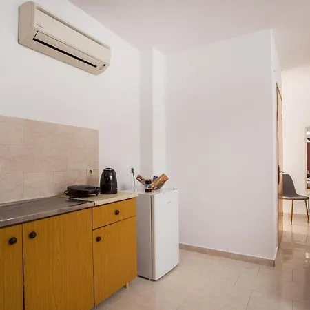 Anastasia 9 Apartment Afantou
